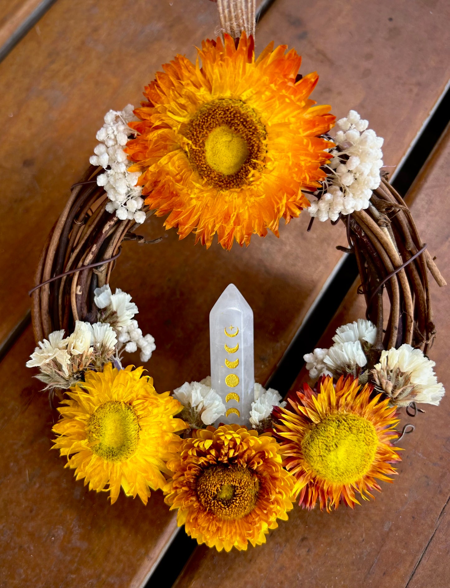 Clear quartz 'Sun & Moon' wreath mini