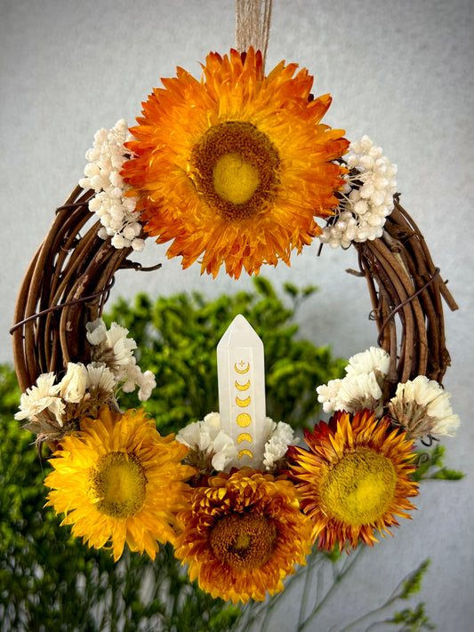 Clear quartz 'Sun & Moon' wreath mini