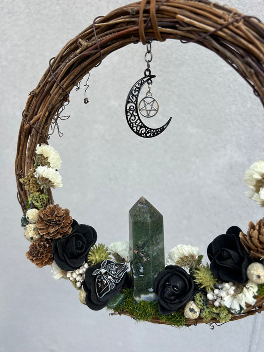 Moss Agate Crystal 'la luna' Witches Wreath
