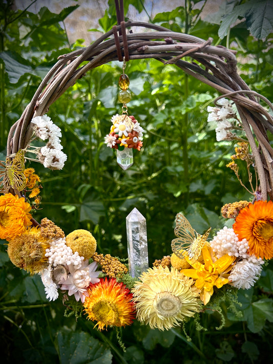 Clear quartz 'Enchanted grounds' wreath